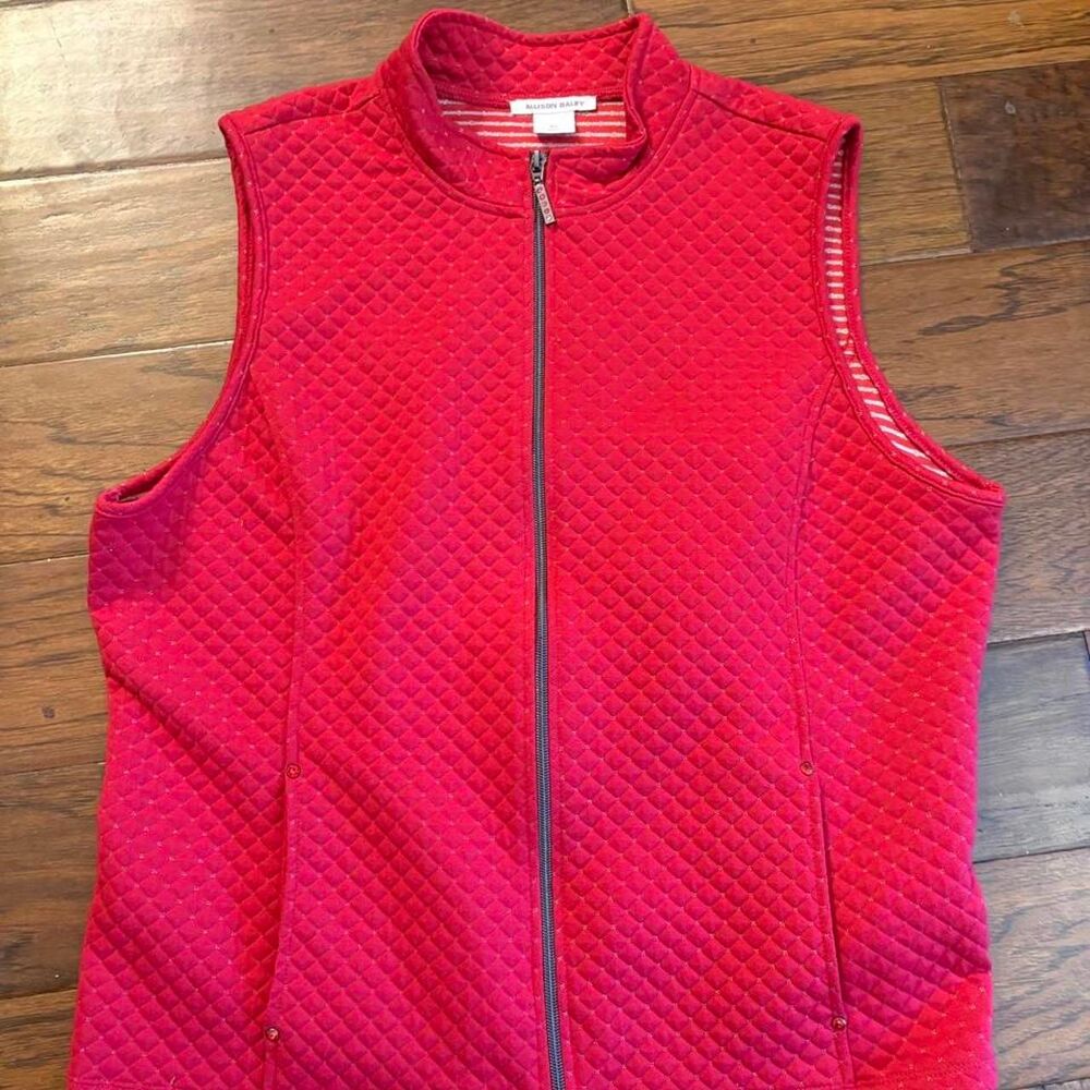 Allison-daley Women's Red and Burgundy Gilet